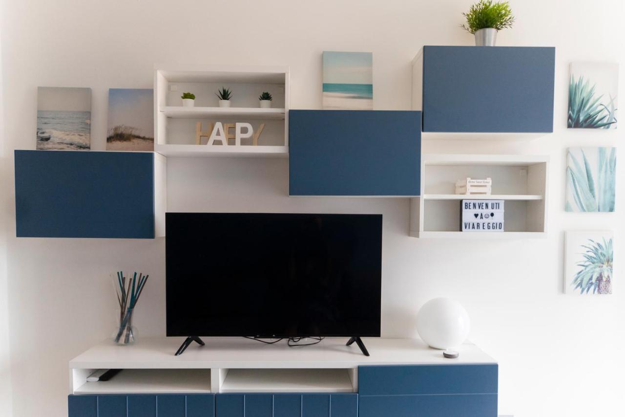 Ad Un Passo Dal Molo Con 2 Biciclette Incluse Apartamento Viareggio Exterior foto