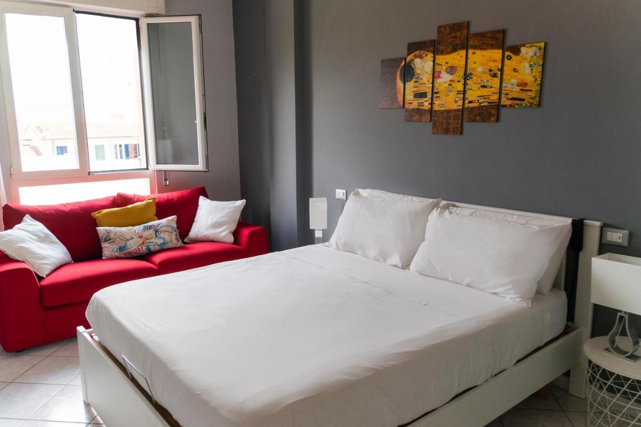 Ad Un Passo Dal Molo Con 2 Biciclette Incluse Apartamento Viareggio Exterior foto